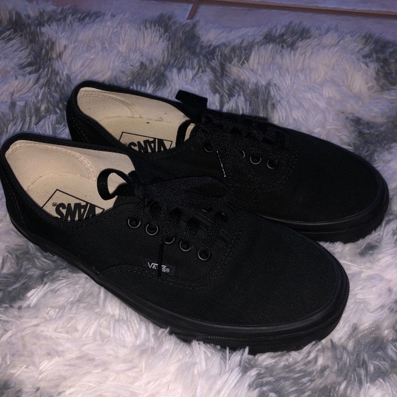 Black Classic Vans - Picture 2 of 4